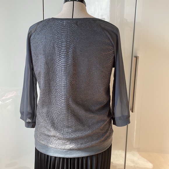 IRIS SINGER Collection Top 3/4 Sleeve Color-Gray Size-Large - Picture 4 of 15